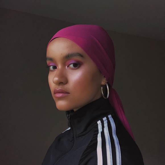 Meet your Posher, Yasmeen - Picture 1 of 1